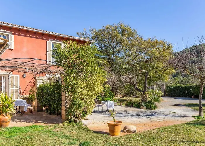 Country House With A Pool In Port D'Andratx